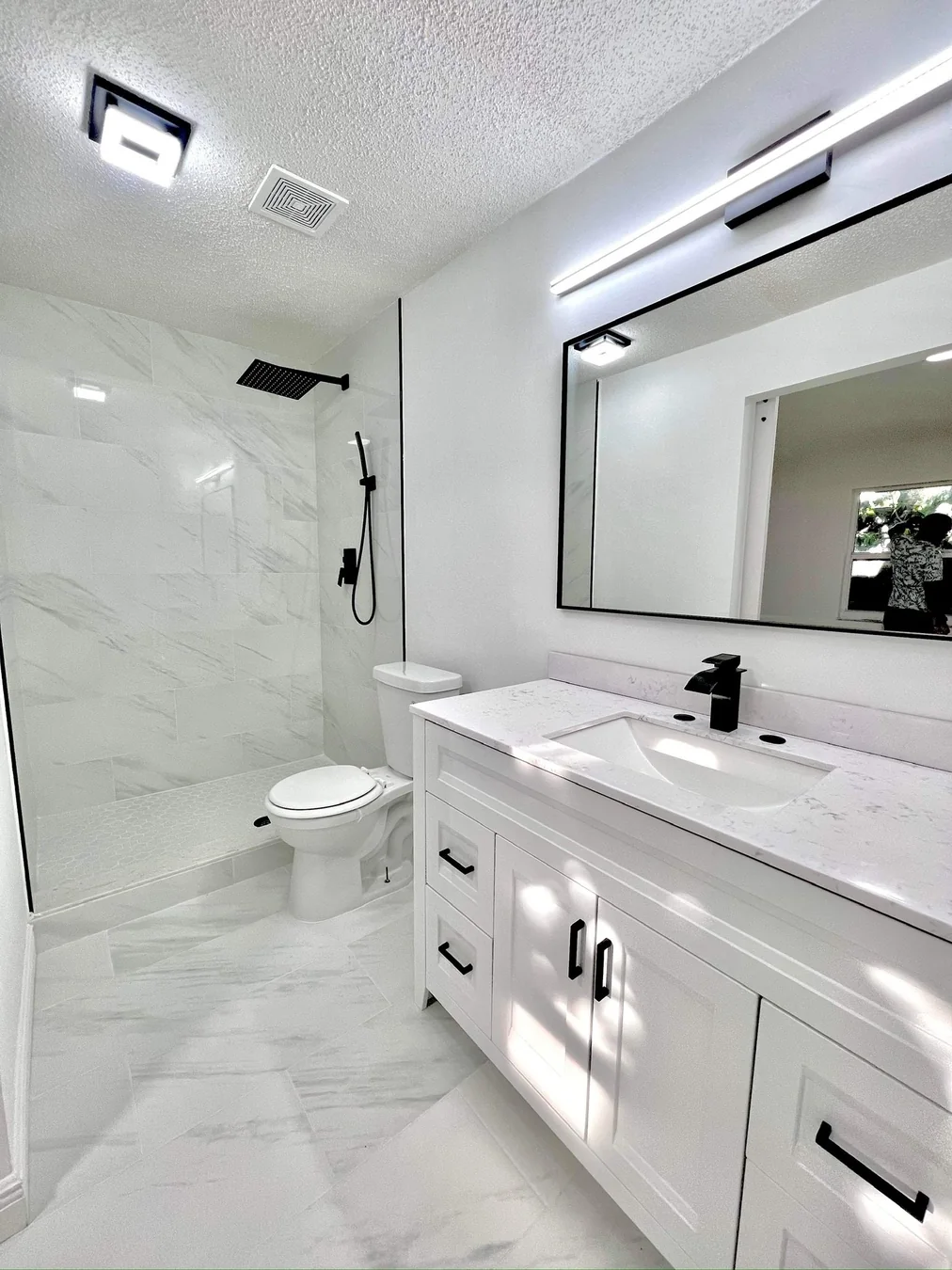 Kitchen Bath White Bath Black Fixtures